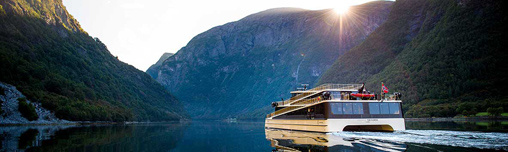 ABB aziona il futuristico traghetto ibrido tra i fiordi norvegesi